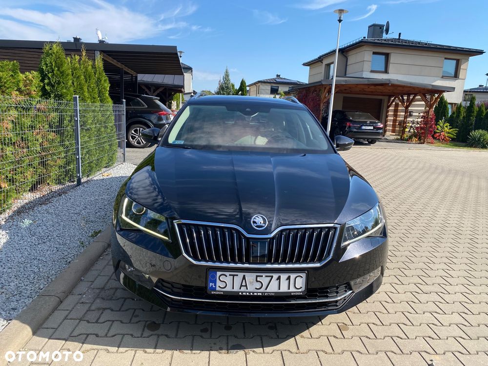 Skoda Superb 2.0 TDI 4x4 Style DSG - 3