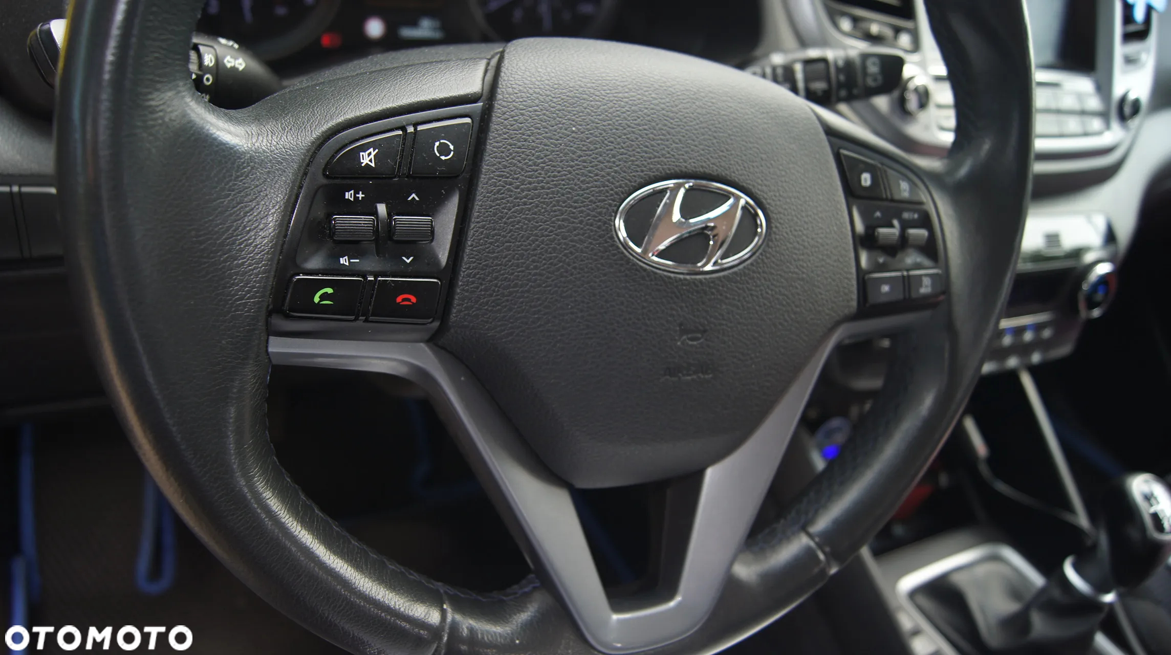 Hyundai Tucson 2.0 CRDI BlueDrive Comfort 2WD - 27