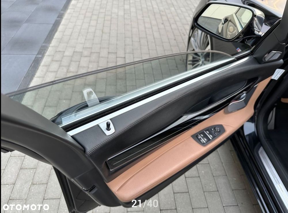 BMW Seria 7 750i L xDrive - 17