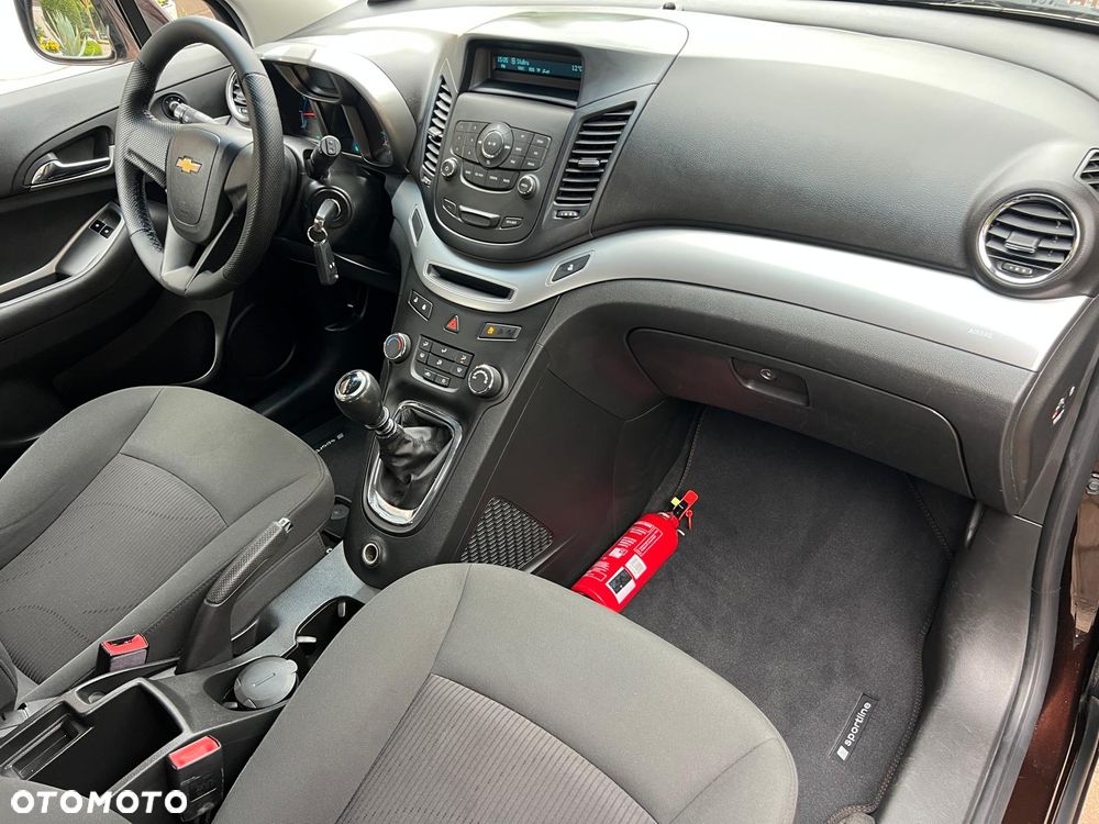 Chevrolet Orlando - 21