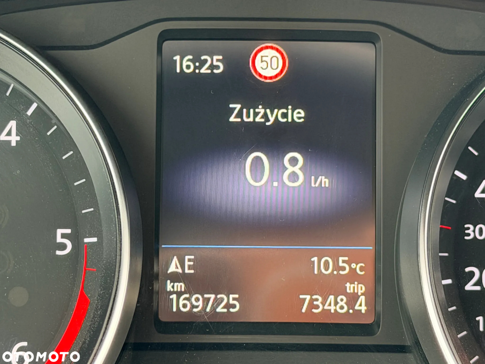 Volkswagen Passat 2.0 TDI EVO Business - 24