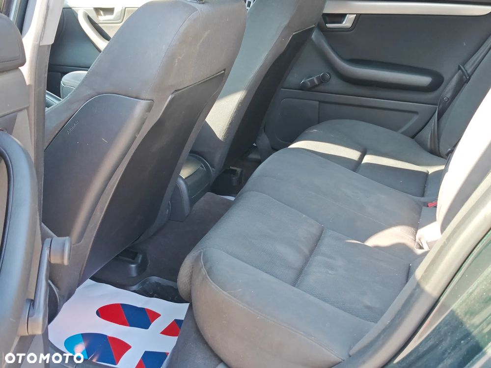 Audi A4 Limousine 1.8 T quattro - 12