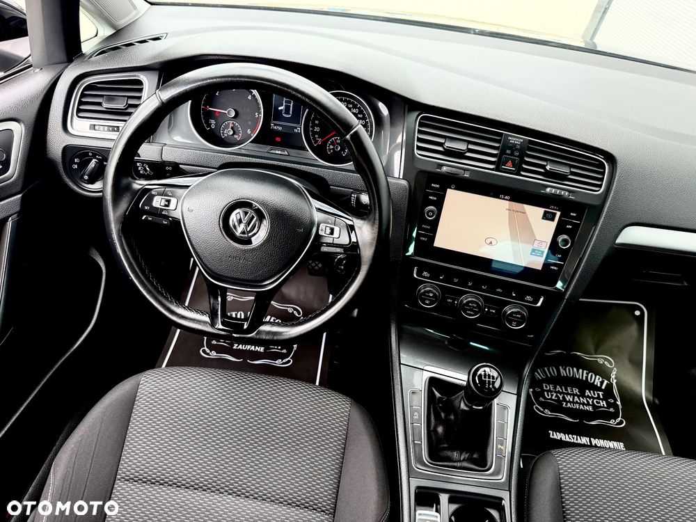 Volkswagen Golf 1.6 TDI SCR Comfortline - 27