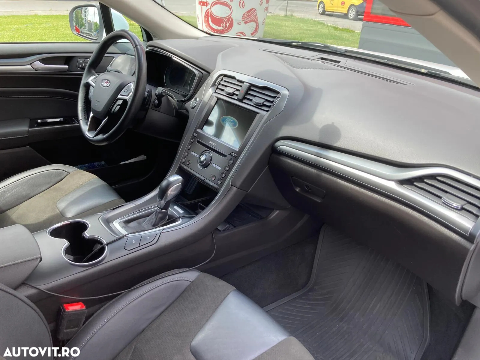 Ford Mondeo 2.0 TDCi PowerShift-Aut Allrad Business Edition - 29