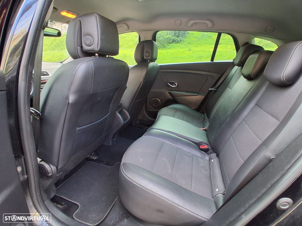 Renault Mégane Sport Tourer 1.5 dCi GT Line SS - 27