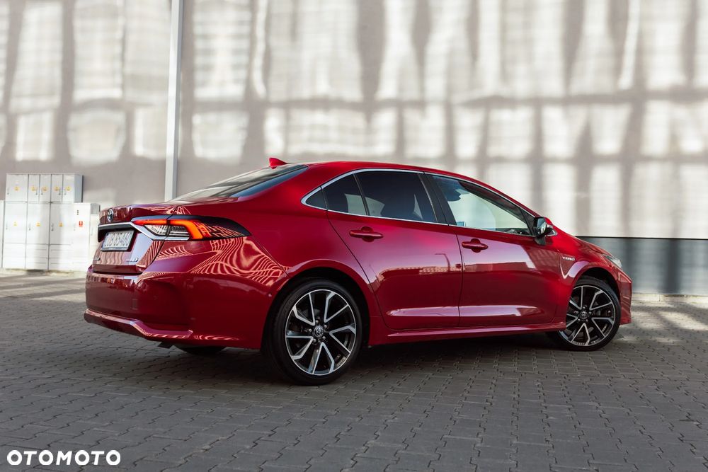 Toyota Corolla 1.8 Hybrid Executive - 12