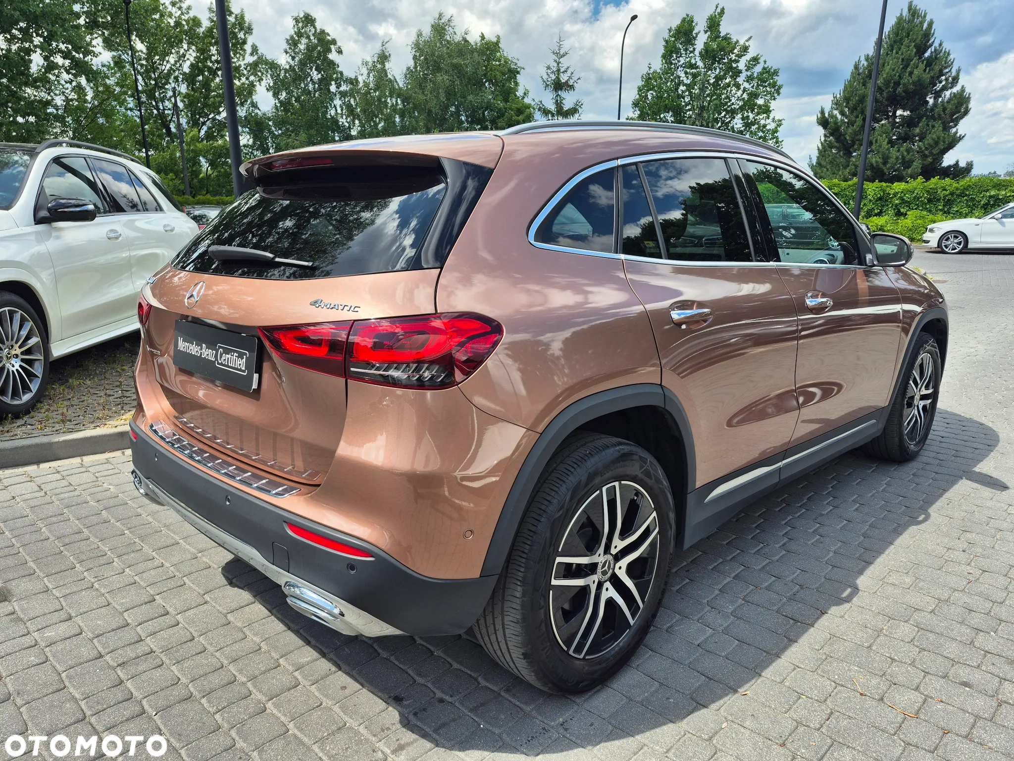 Mercedes-Benz GLA 200 4-Matic Progressive - 12