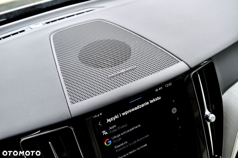 Volvo XC 60 B4 D Geartronic RDesign - 36