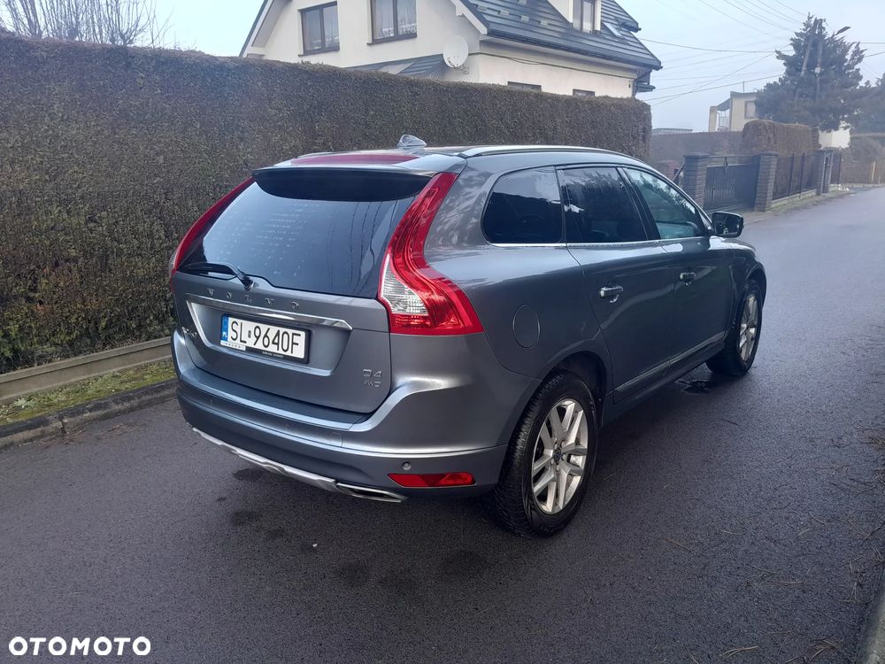 Volvo XC 60 D4 AWD Summum - 2