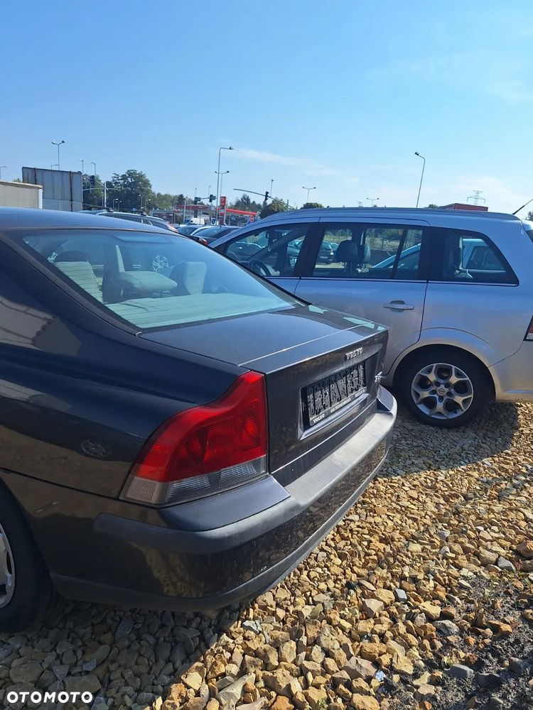 Volvo S60 - 3