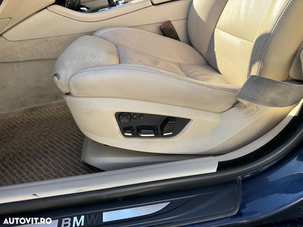 BMW Seria 5 530d xDrive - 15