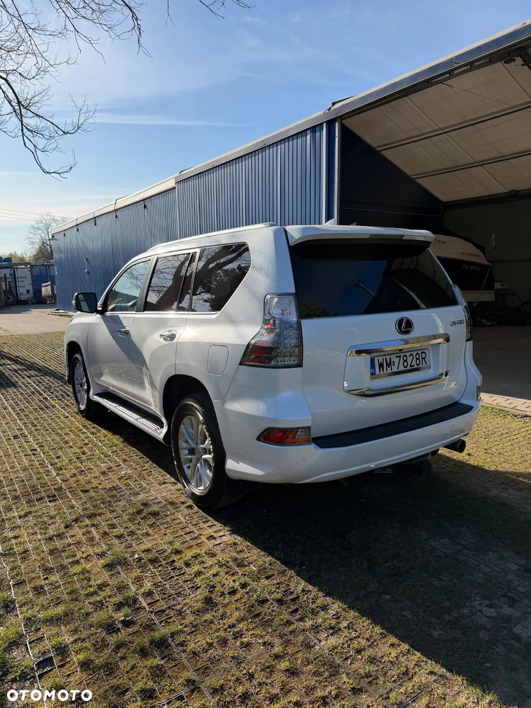 Lexus GX - 3