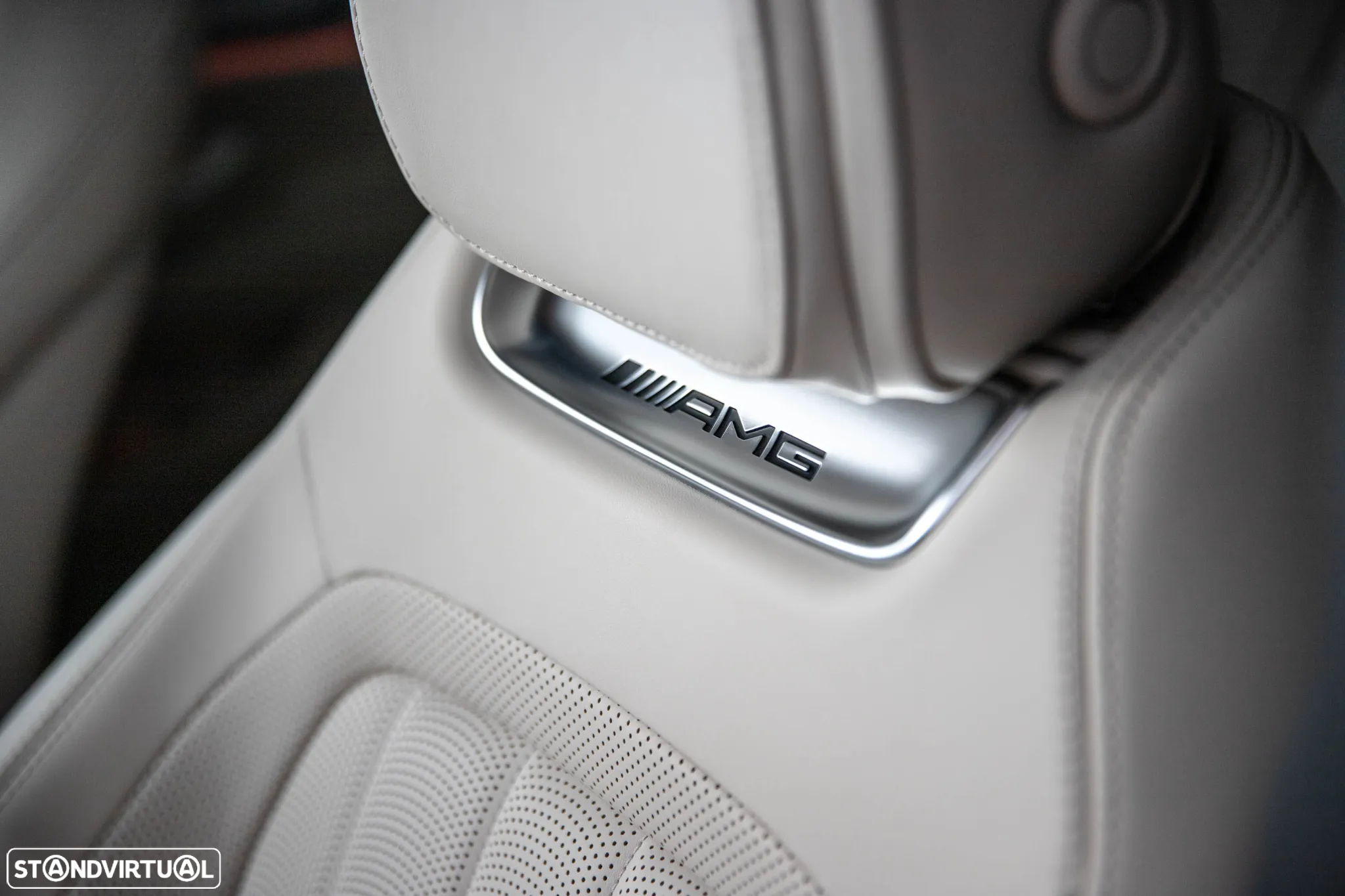 Mercedes-Benz AMG GT 53 4Matic+ - 48