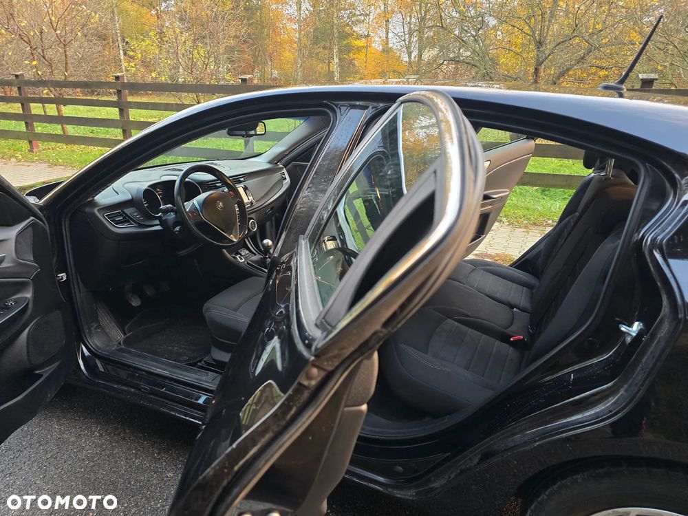 Alfa Romeo Giulietta 1.6 JTDM 16V Super - 19