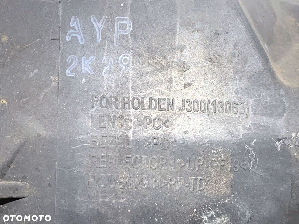 REFLEKTOR PRAWY PRZÓD  CHEVROLET CRUZE (J300) 2009 - 2022 1.6 91 kW [124 KM] benzyna 2009 - 2022 - 8