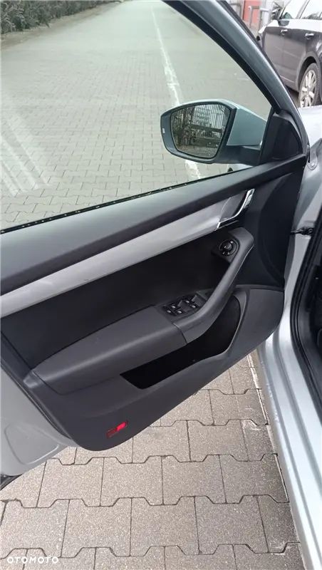 Skoda Octavia 1.6 TDI Ambition - 12