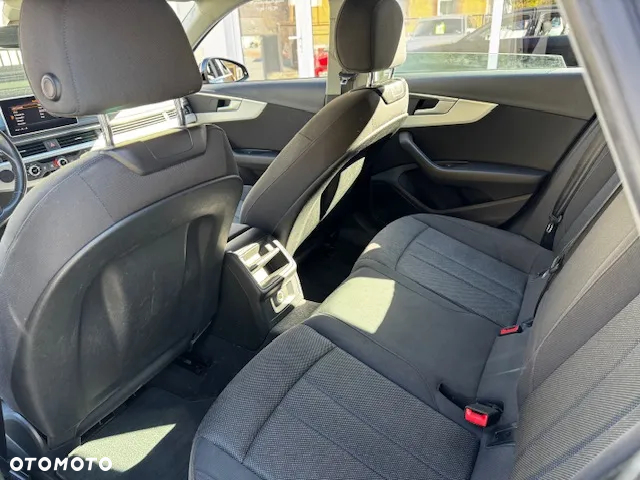 Audi A4 Avant 2.0 TDI S tronic - 7