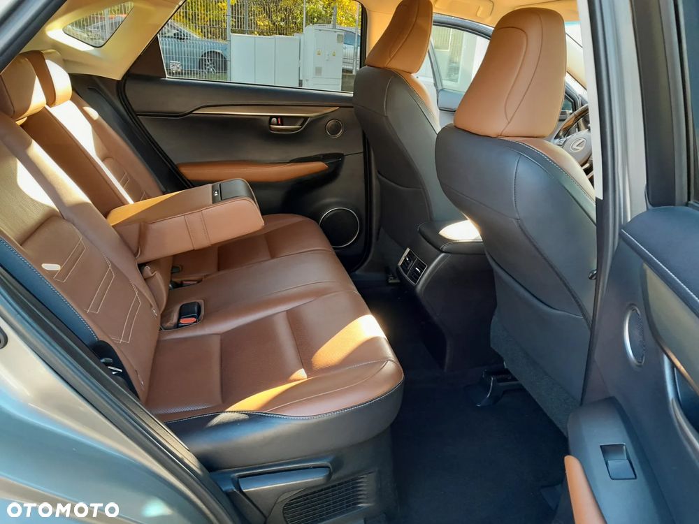 Lexus NX 200t Comfort AWD - 13
