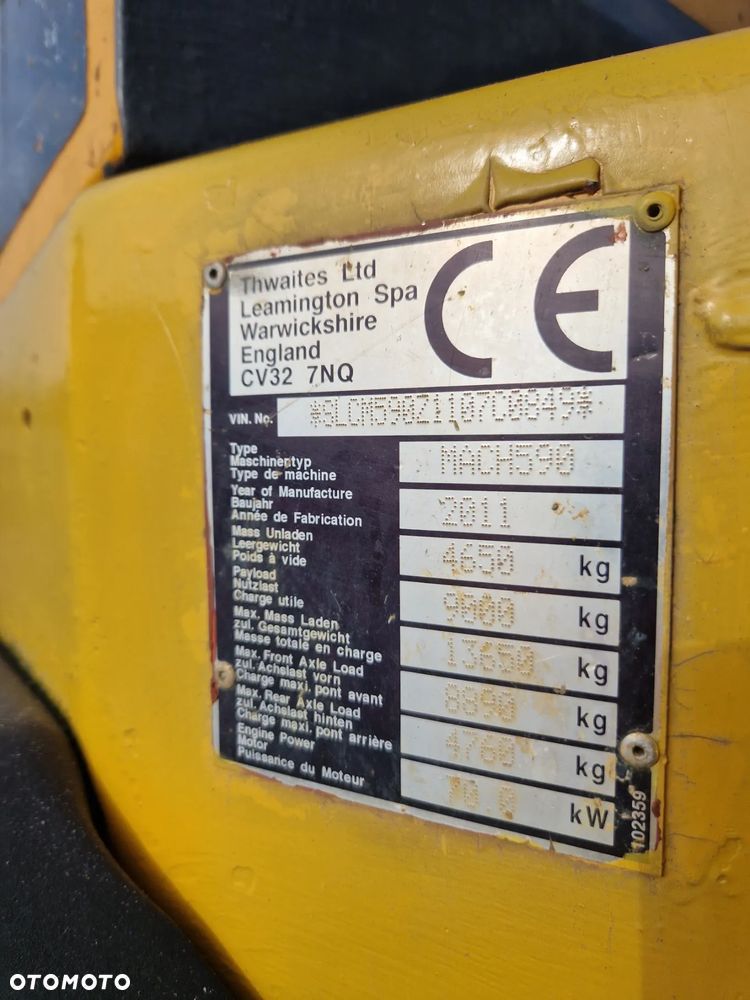 Thwaites Mach 590 - 2