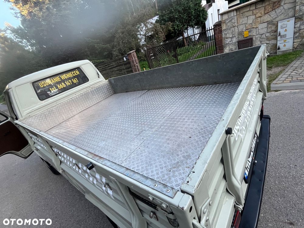 Volkswagen Transporter - 9