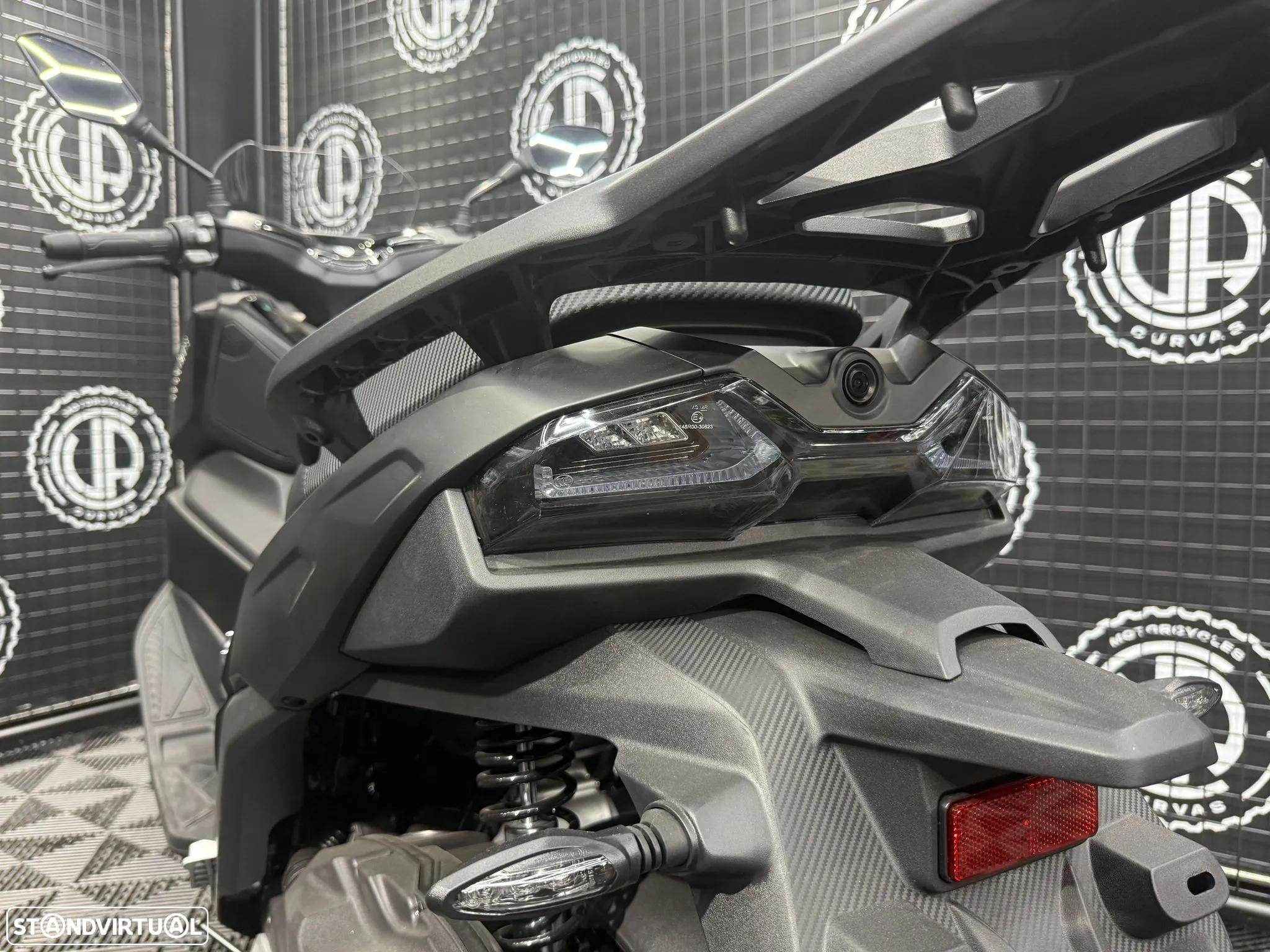Cyclone RT2 - 8