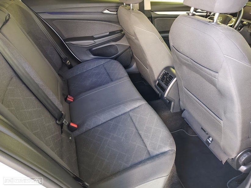 VW Golf 1.0 TSI Life - 11
