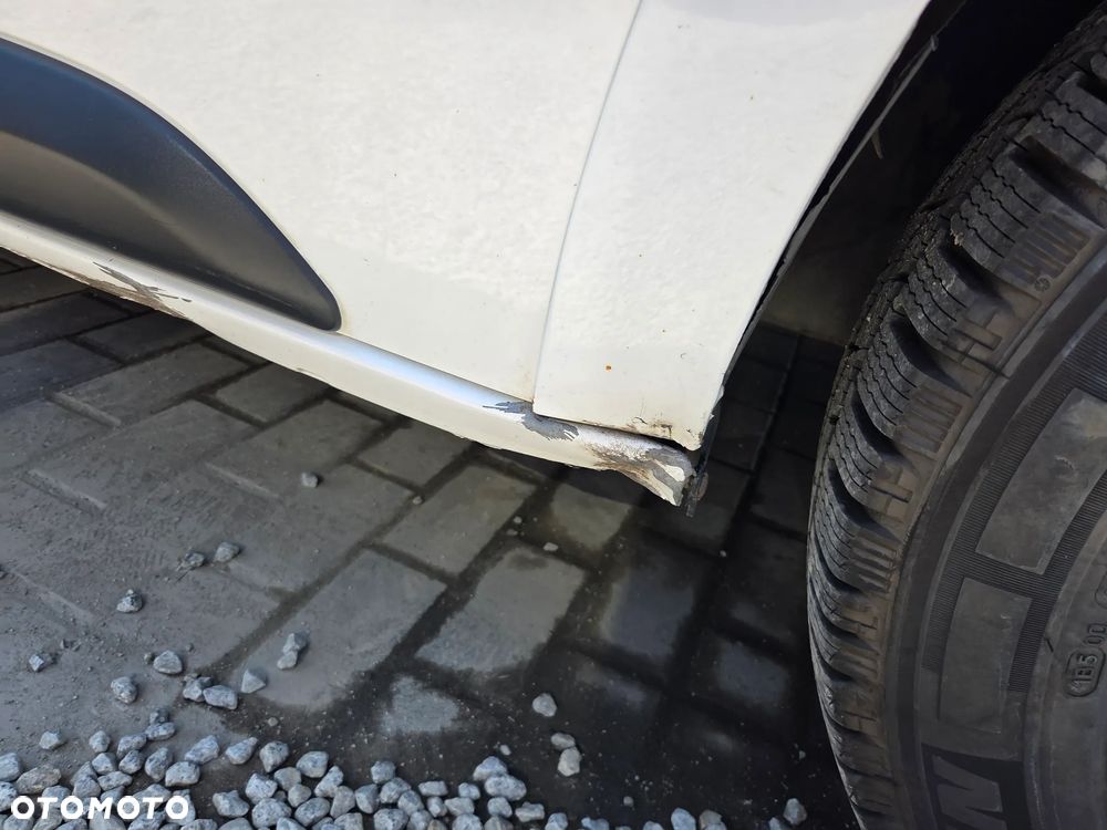 Opel Vivaro - 25
