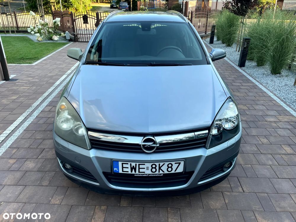 Opel Astra 1.8 Sport - 1