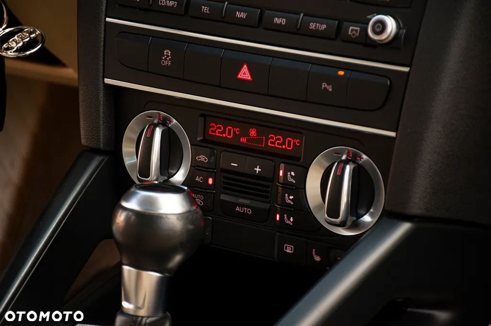 Audi A3 Sportback 1.8 TFSI S tronic Ambiente - 20