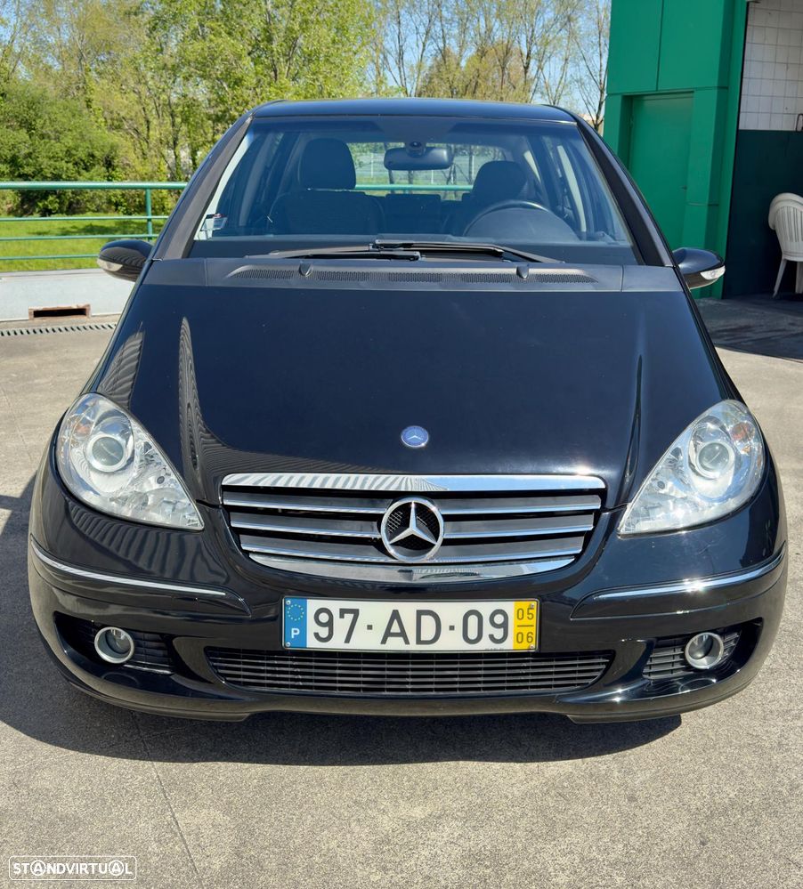 Mercedes-Benz A 150 Avantgarde Automatic - 1