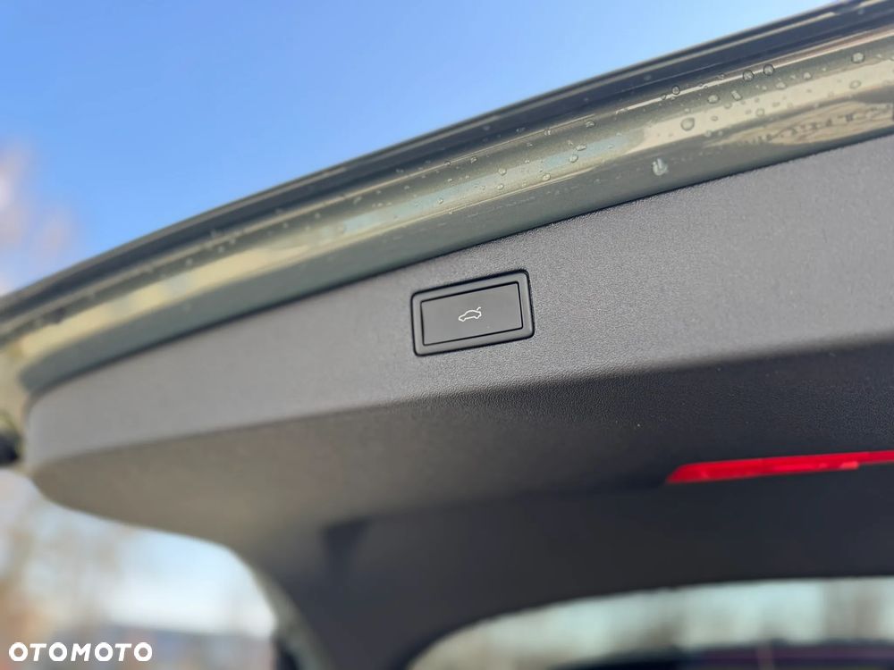 Volkswagen Tiguan 1.5 eTSI OPF DSG Life - 26