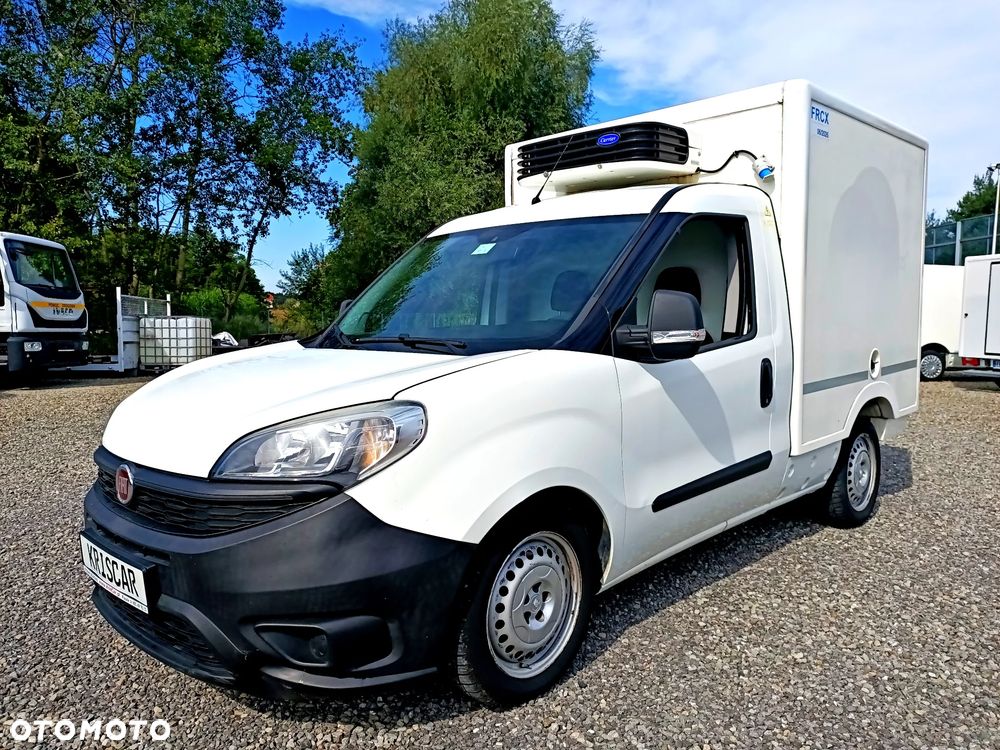 Fiat Doblo Chłodnia 105KM Maxi 2 zasilania chłodni, Niski Przebieg