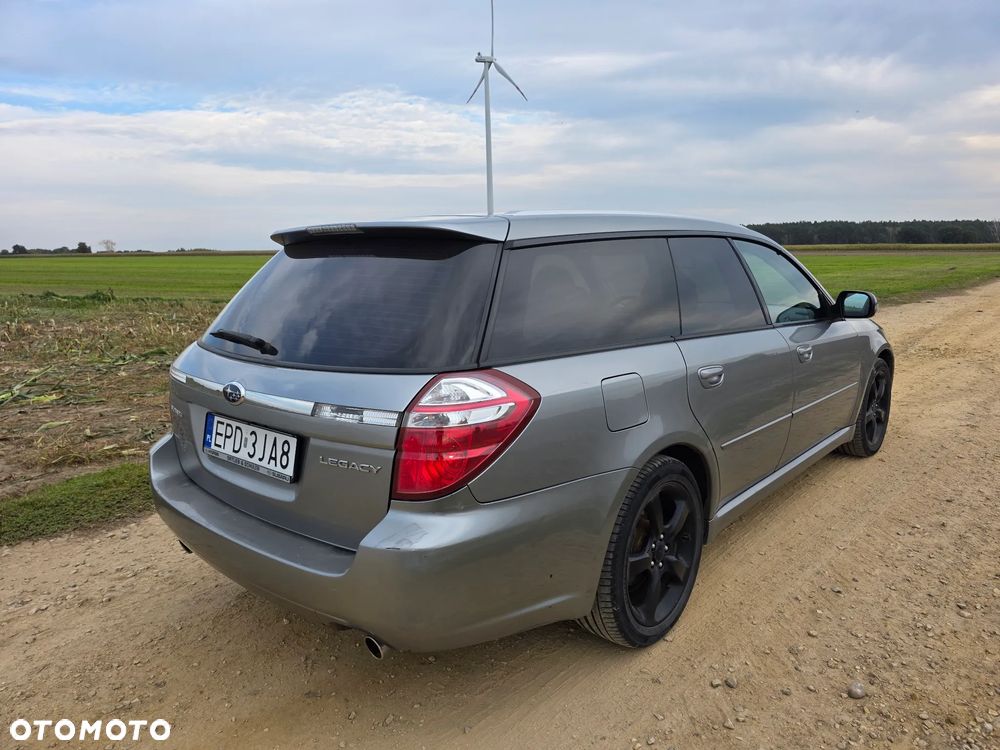 Subaru Legacy - 5