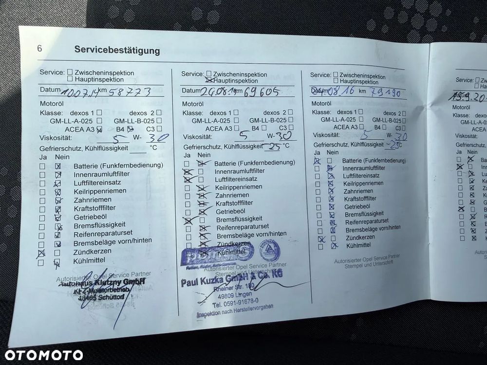 Opel Corsa 1.4 16V Cosmo - 8