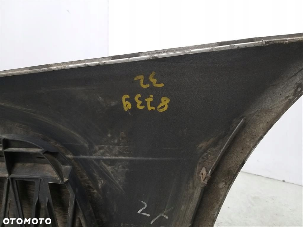 Zderzak tylny tył Audi A4 B5  KOMBI 1995-2001R LAK:LY7W - 14