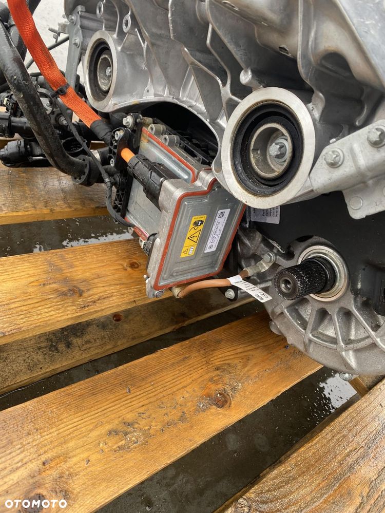 Mercedes EQB 250 silnik kompletny - 14