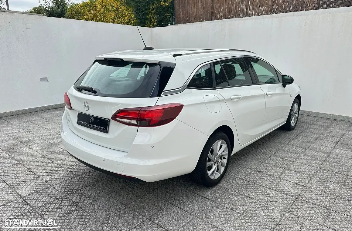 Opel Astra Sports Tourer 1.5 D S&S Auto Elegance - 5