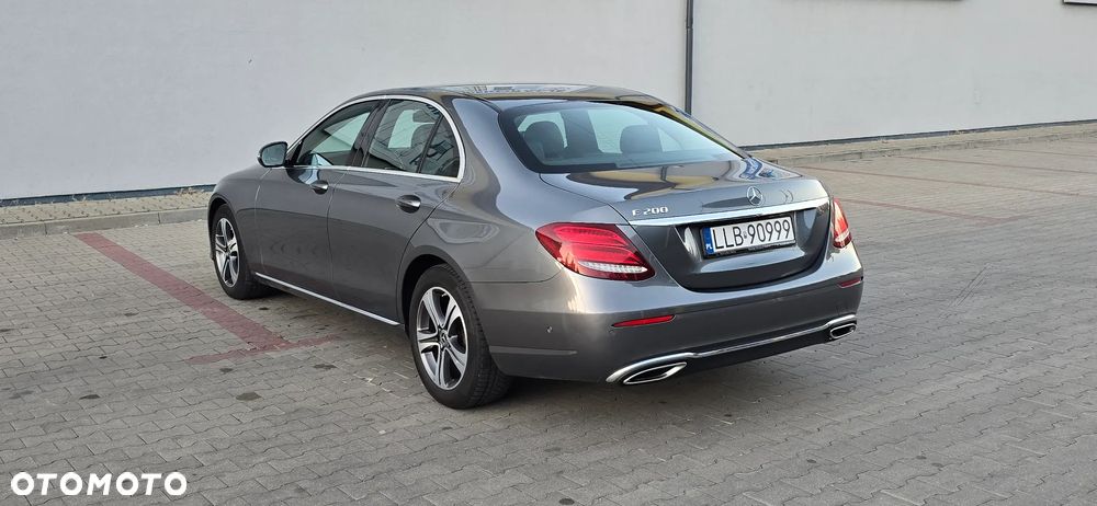 Mercedes-Benz Klasa E 200 9G-TRONIC Avantgarde - 13