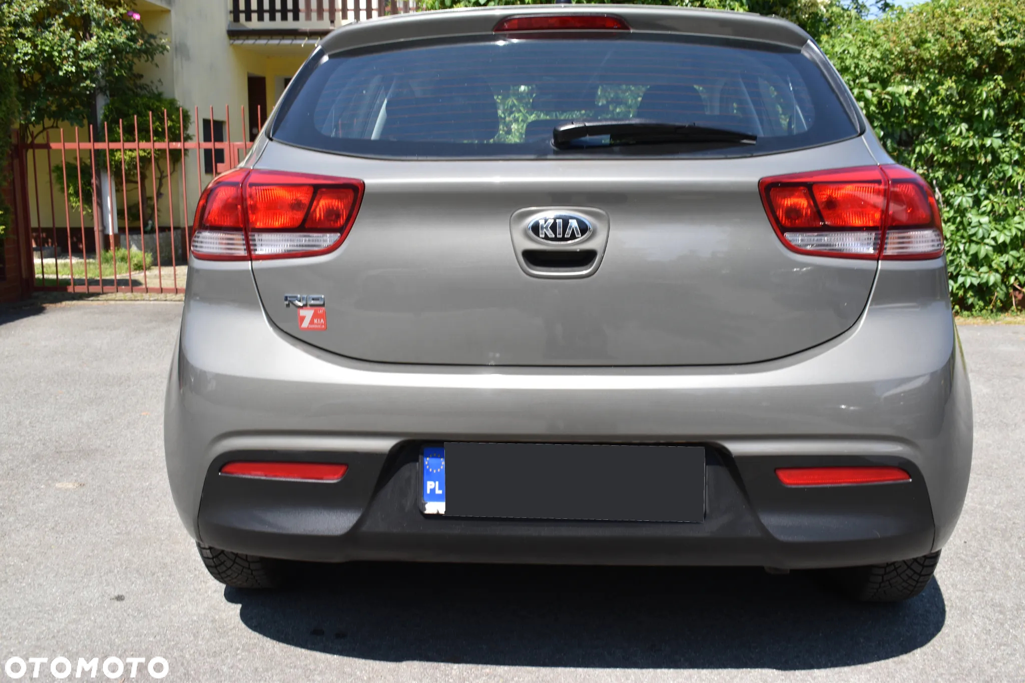 Kia Rio 1.2 L - 30