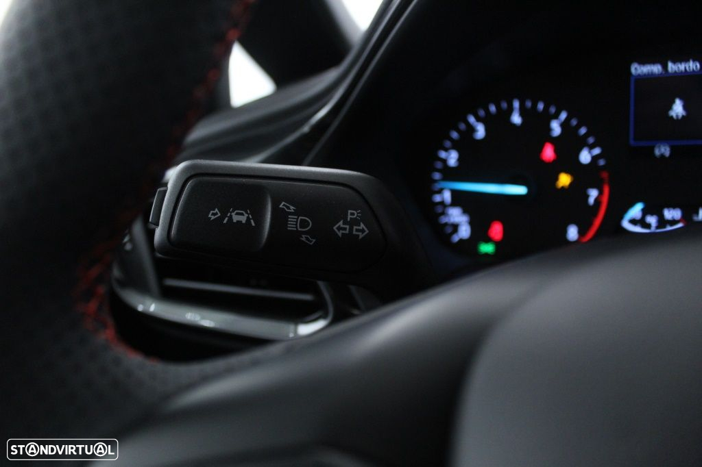 Ford Fiesta 1.0 EcoBoost ST-Line - 24