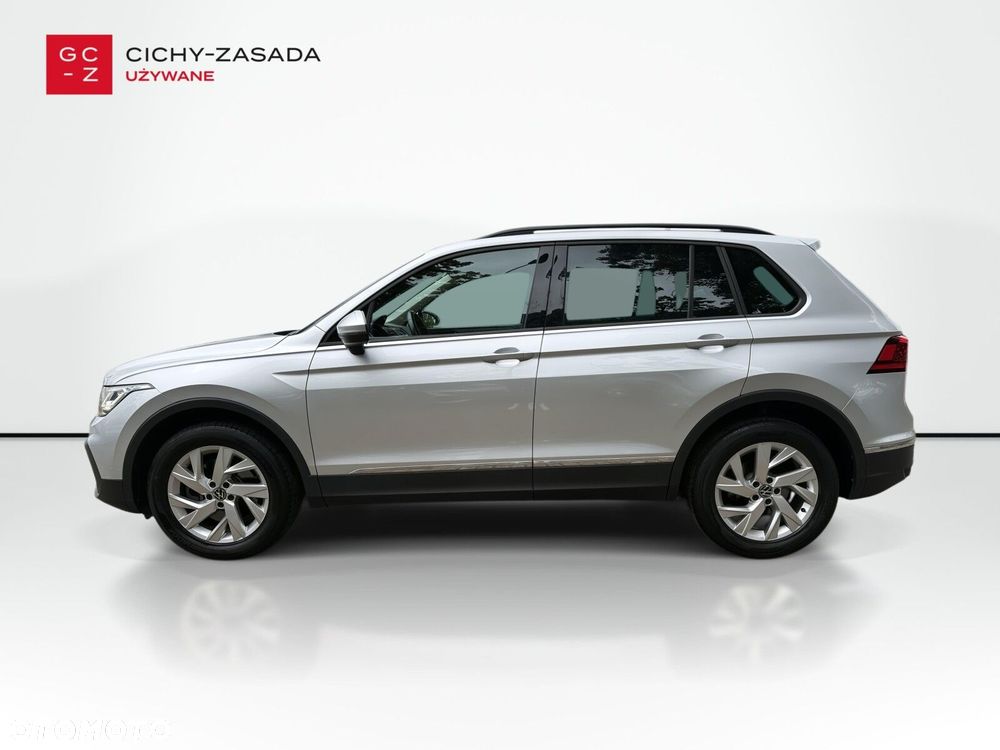 Volkswagen Tiguan - 8