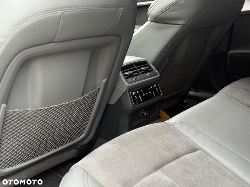 Audi A6 Avant - 26