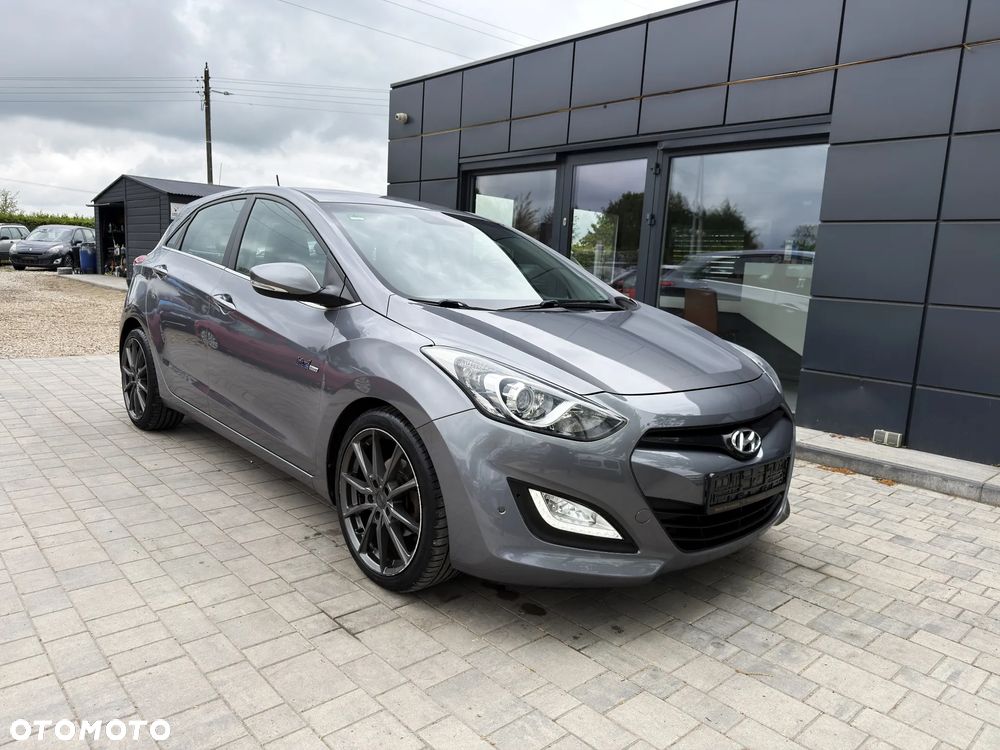 Hyundai i30 1.6 GDI Premium - 19