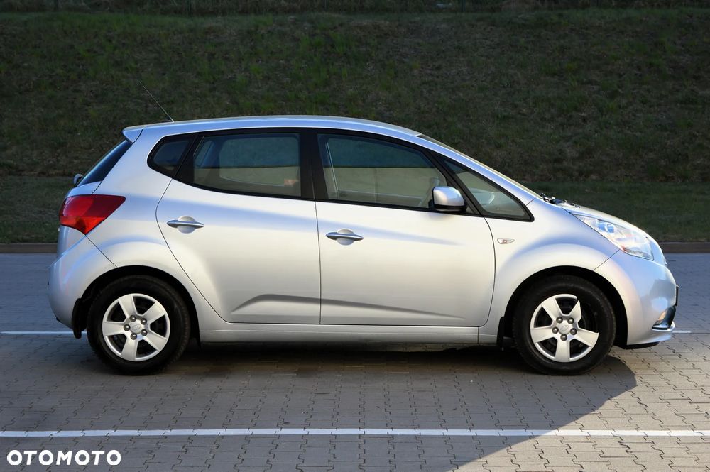 Kia Venga 1.4 CRDi L - 27
