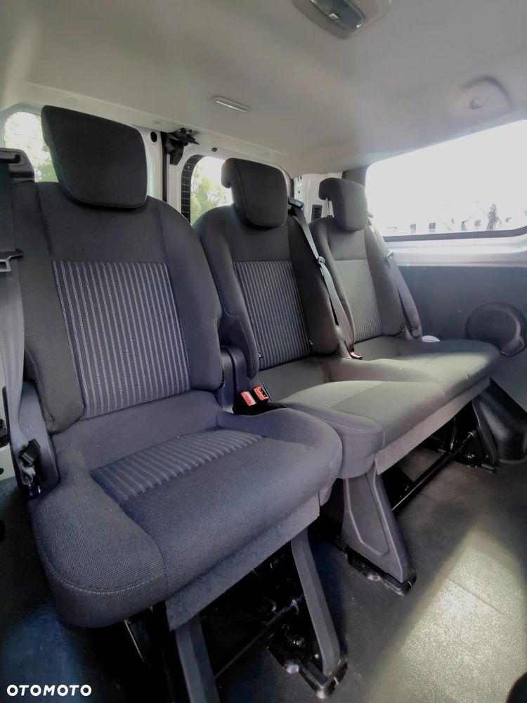 Ford Transit Custom - 13