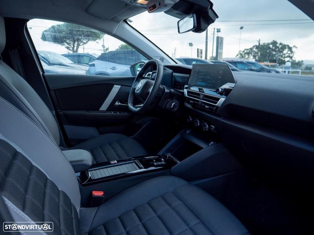 Citroën e-C4 X 54 kWh Autonomia Alargada Plus - 18