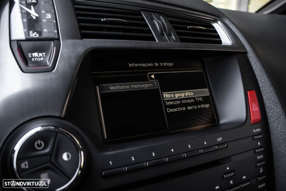 Citroën DS5 2.0 HDi Hybrid4 So Chic CMP6 - 35