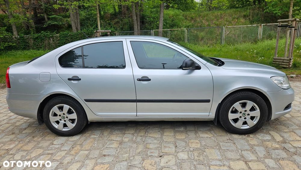 Skoda Octavia 1.4 TSI Ambiente - 4