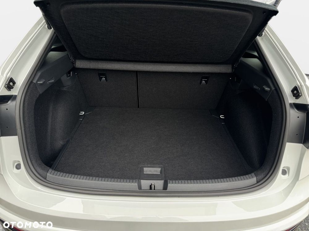 Volkswagen Taigo - 22