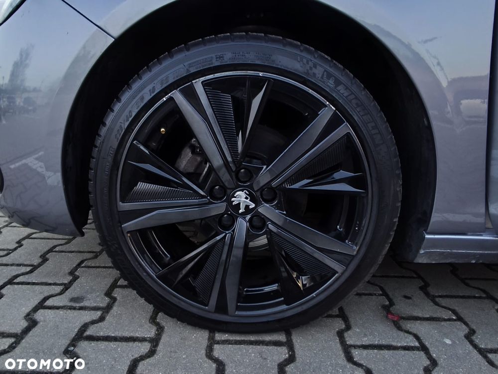 Peugeot 308 1.2 PureTech Allure S&S EAT8 - 8